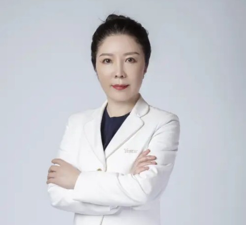 成都艺星蔡灵医生简介