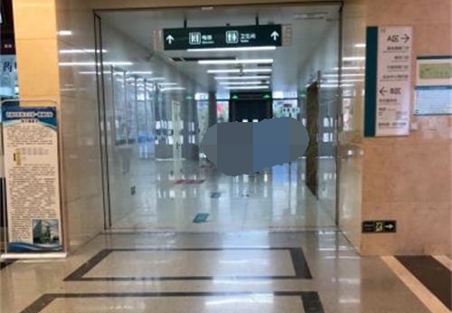 郑州中医药大学**附属医院走廊环境