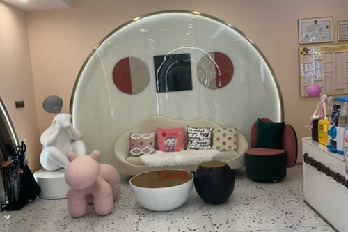 深圳童美口腔侨香店休闲区