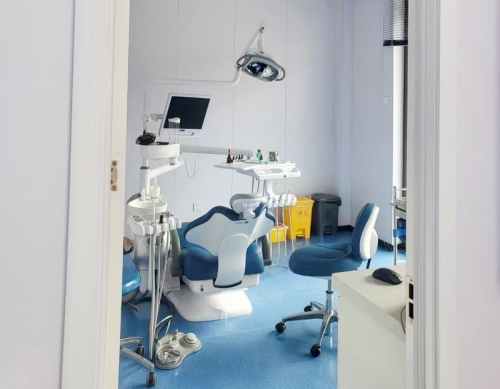 天津静海美牙口腔诊疗室 天津静海美牙口腔诊疗室