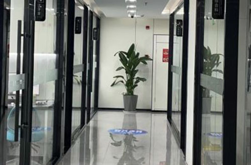 诸暨浙绍口腔走廊环境图