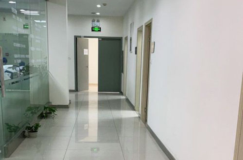 武汉大众口腔走廊环境图