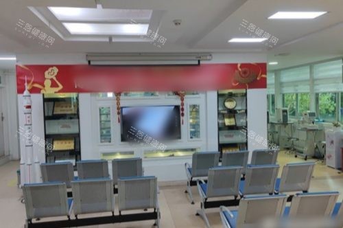 深圳博爱曙光眼科医院等候区