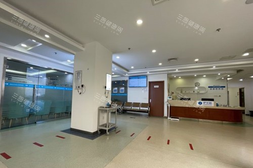 北京华厦民众眼科内部大厅环境
