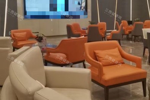 成都韩妃整形内部休息等待区环境