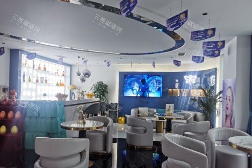 泰安鑫美整形候诊区域