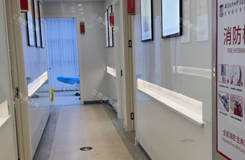 泰州友谊整形走廊环境图 泰州友谊整形走廊环境图