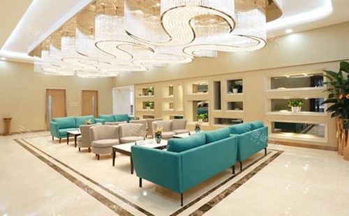 广州曙光整形美容医院等待区 广州曙光整形美容医院等待区