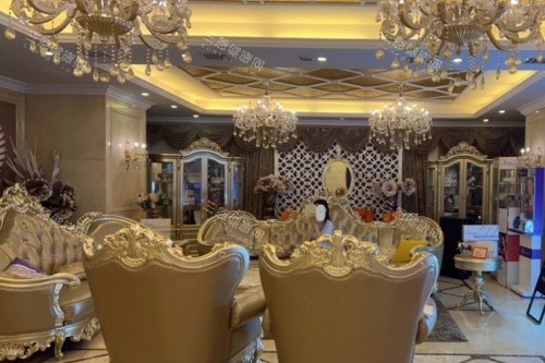 武汉中翰整形候诊区