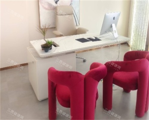 鄂尔多斯朵荔轻医美面诊区