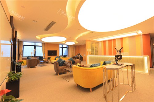 武汉艺星整形等候区环境