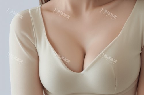 隆胸手术成效展示 隆胸手术成效展示