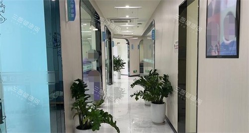 重庆吉美口腔走廊照片图