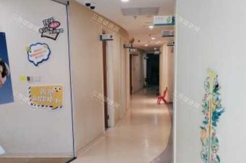 北京美和眼科医院走廊