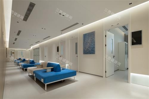 上海艾嘉瞳心眼科门诊休息区环境