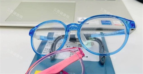 尼康控优点的镜片