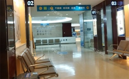 成都新视界眼科走廊环境