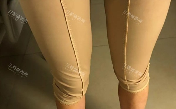 腿部塑身衣照片