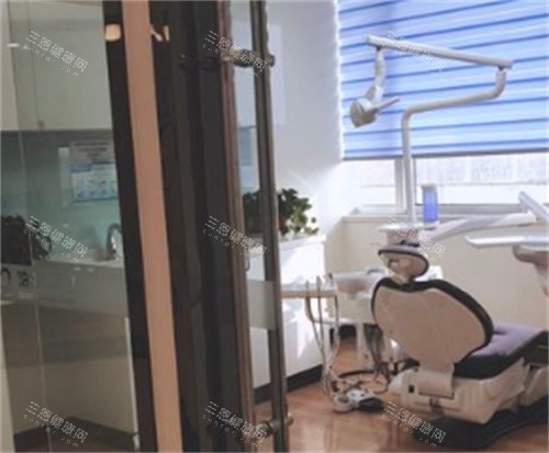 东营铂尔口腔治疗区环境图
