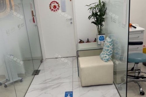 北京拜博口腔(大悦城店)等待区