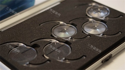 美国眼力健人工晶体展示