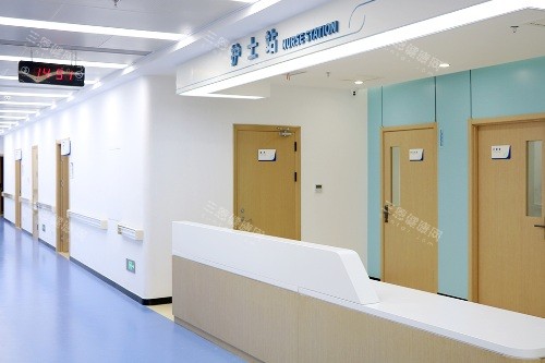 潍坊明润眼科医院护士站