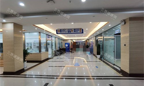 烟台华厦眼科近视眼手术收费公开，半飞秒9800+全飞秒16800+点击了解！