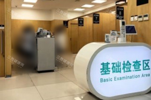沈阳何氏眼科近视手术怎么样？东北头例龙晶PR手术+德国蔡司新设备，是本地近视矫正热门选择！