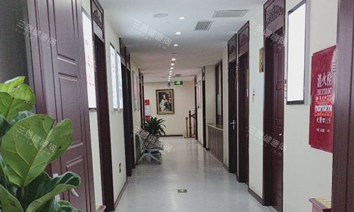 北京华韩医疗美容医院走廊