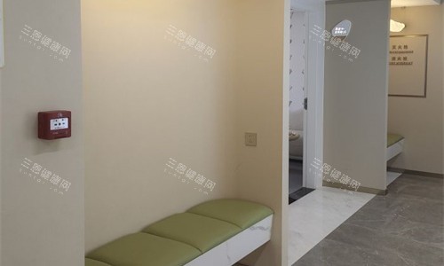 郑州科 大医院私密科休息区