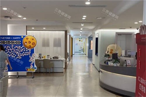 武汉悦瞳眼科医院颞部环境图