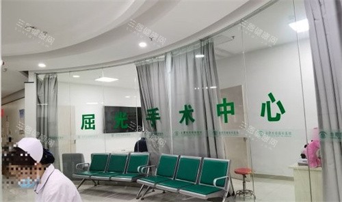合肥东南眼科医院屈光手术中心
