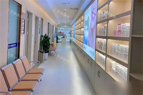 成都新桥口腔(玉双店)走廊