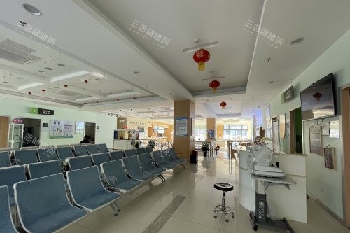 重庆铜梁爱尔眼科医院休息区