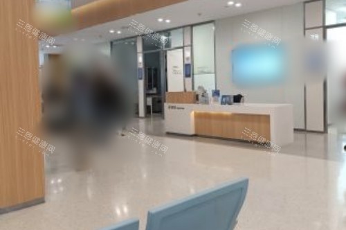 甘肃爱尔眼视光医院导医台