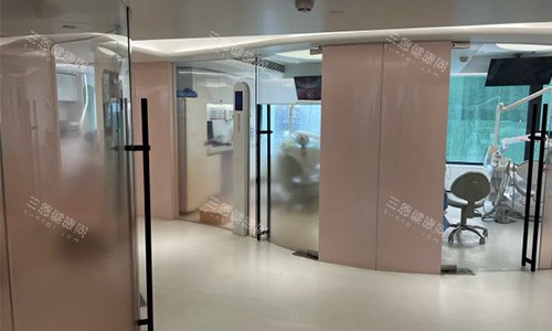 北京整齐娃娃口腔大厅环境