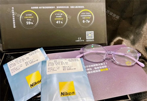 尼康控优点2.0和3.0的区别在哪？优缺点、价格、美观度、适用人群等都不同，一文教你如何选镜片~
