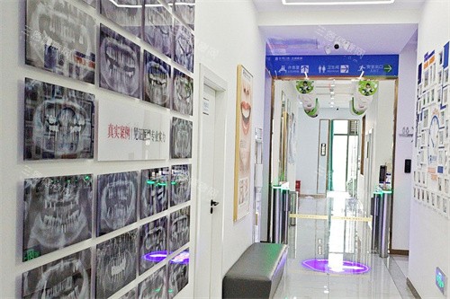 绵阳医博口腔医院怎么样?看专科资质+可靠设备|种植牙医生秦高义坐镇|郝歆琳隐形矫正2000+病例真实评测!