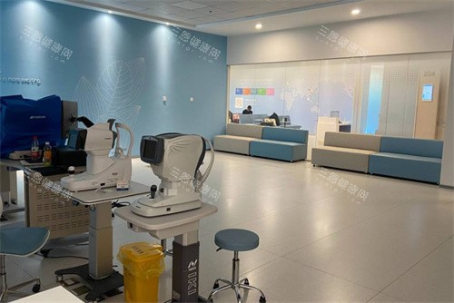 哈尔滨爱尔眼视光医院环境展示