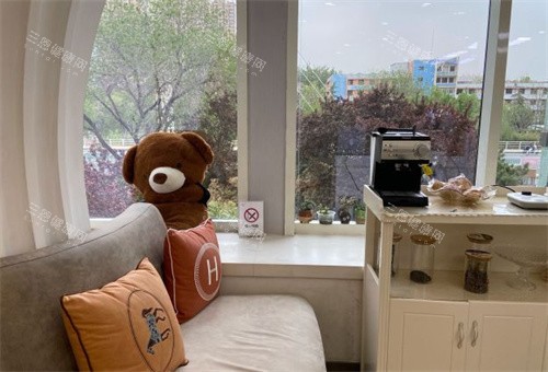 抗衰选超声炮还是童颜果冻针？潍坊坤娜不同年龄适配方案，选错白花钱！