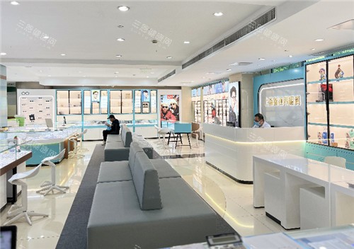 上海新视界眼科配镜区 上海新视界眼科配镜区