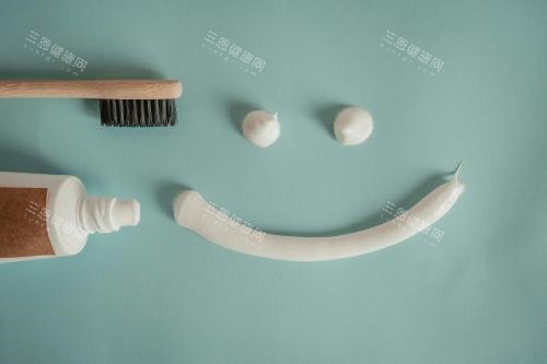 牙齿展示宣传图