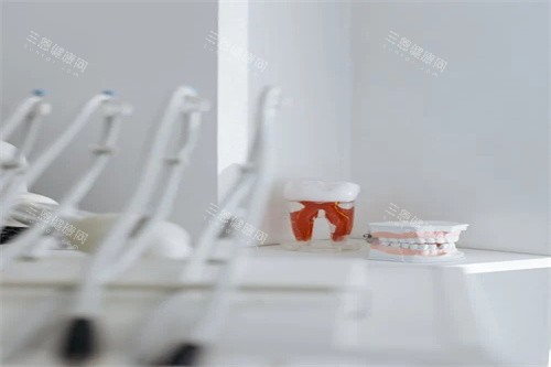 鼎秀齿科口碑怎么样？专注口腔健康，种植矫正实例成效获好评