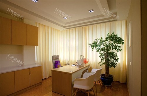 昆山铂特丽医疗美容面诊