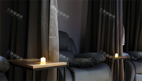 韩国爱她整形外科沙发