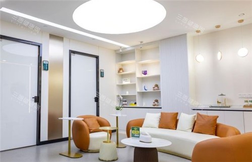 重庆军科整形的休息区