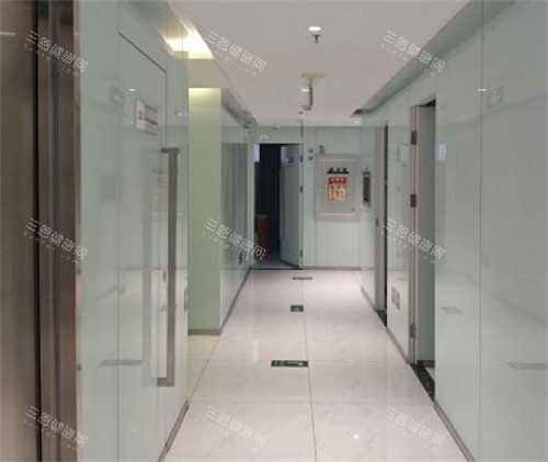 北京雅宸医疗美容走廊照片