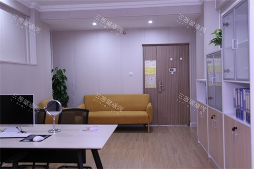 成都友谊医院疤痕科面诊室环境一览图