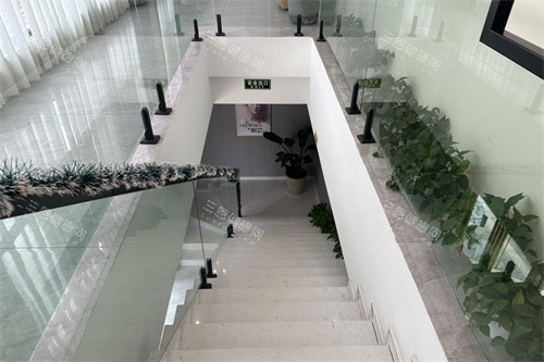 荆州汇美医疗美容楼梯 荆州汇美医疗美容楼梯