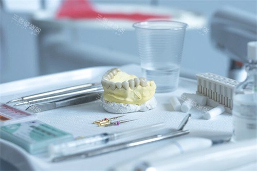 牙齿模型环境图 牙齿模型环境图